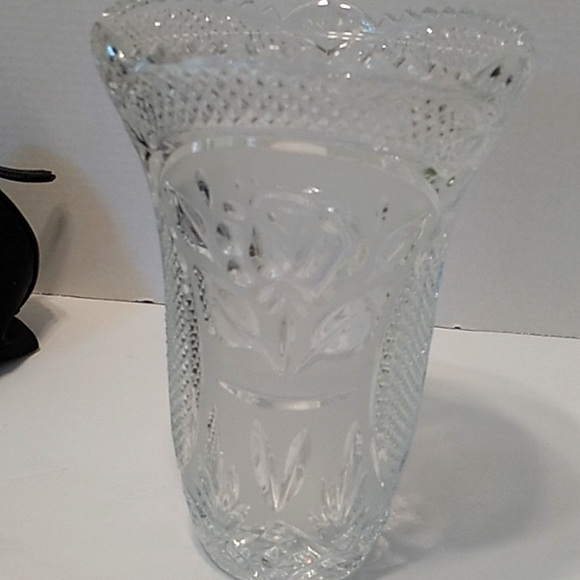 Vintage Other - LARGE Crystal Vase Vintage